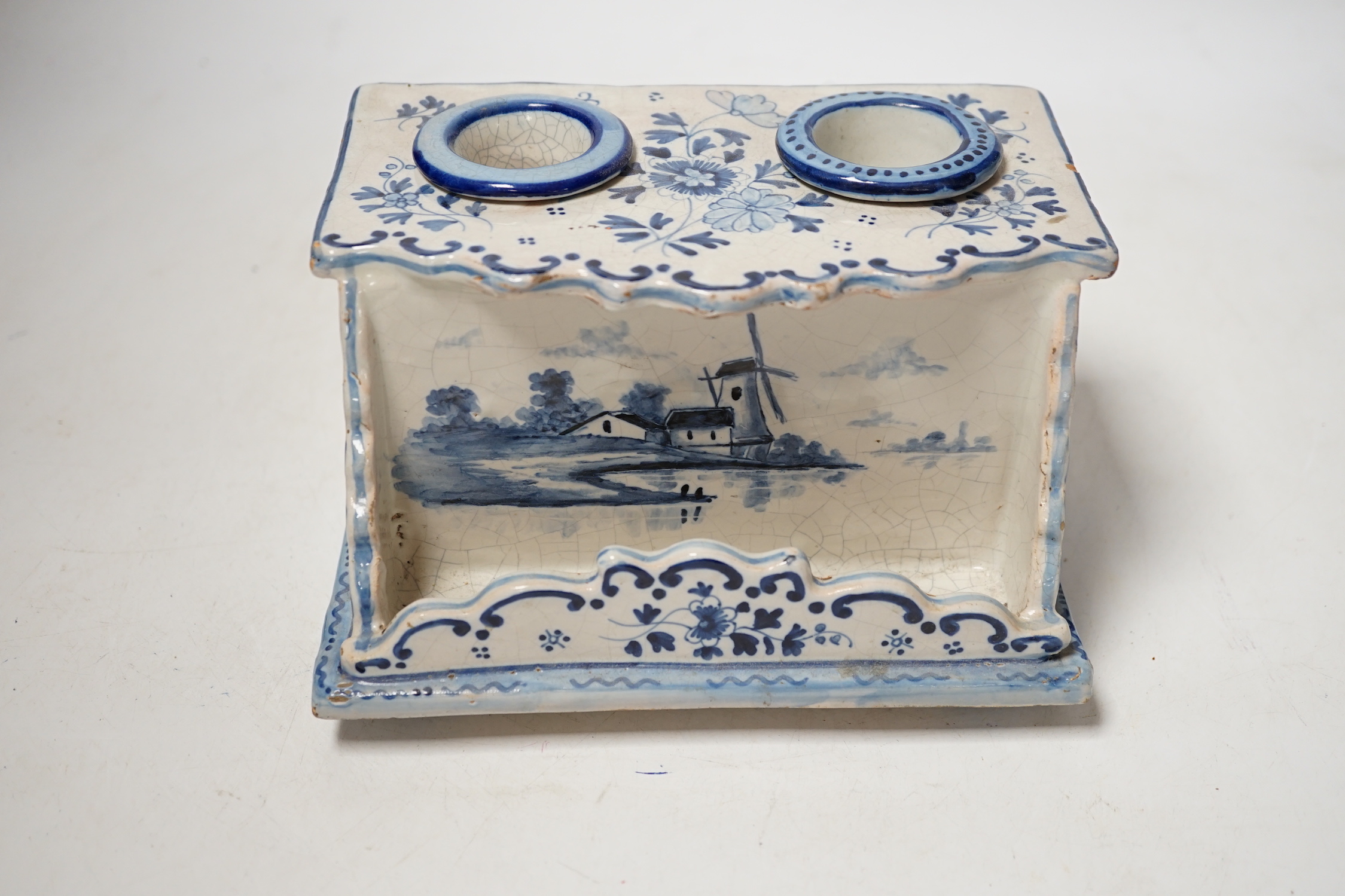 A late 19th century Delft inkstand, 18cm wide